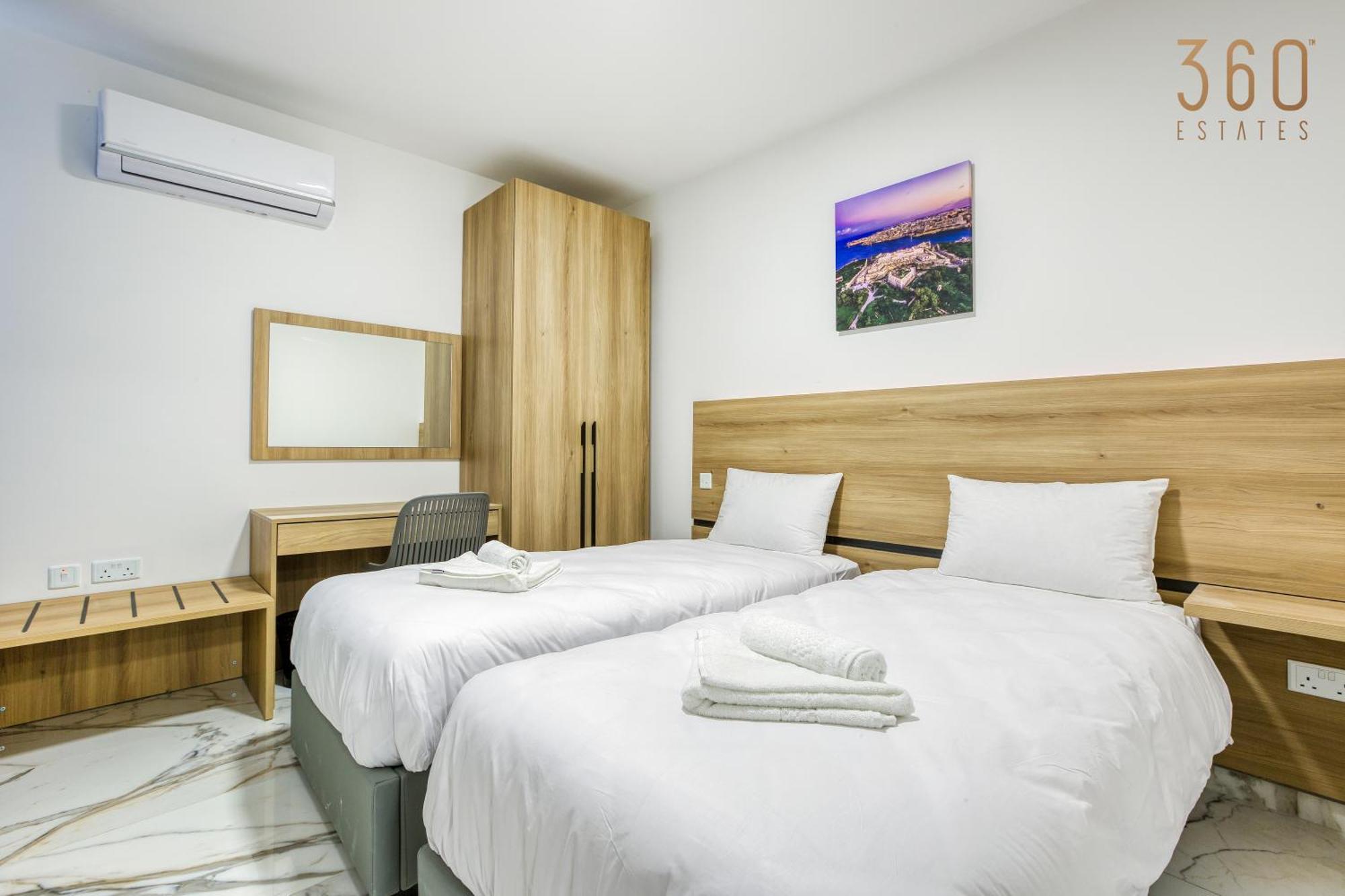 The St Pauls Bay Escape Suites By 360 Estates セント・ポールズ・ベイ エクステリア 写真