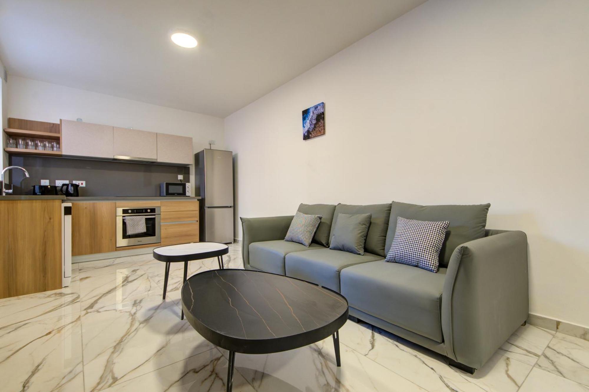 The St Pauls Bay Escape Suites By 360 Estates セント・ポールズ・ベイ エクステリア 写真