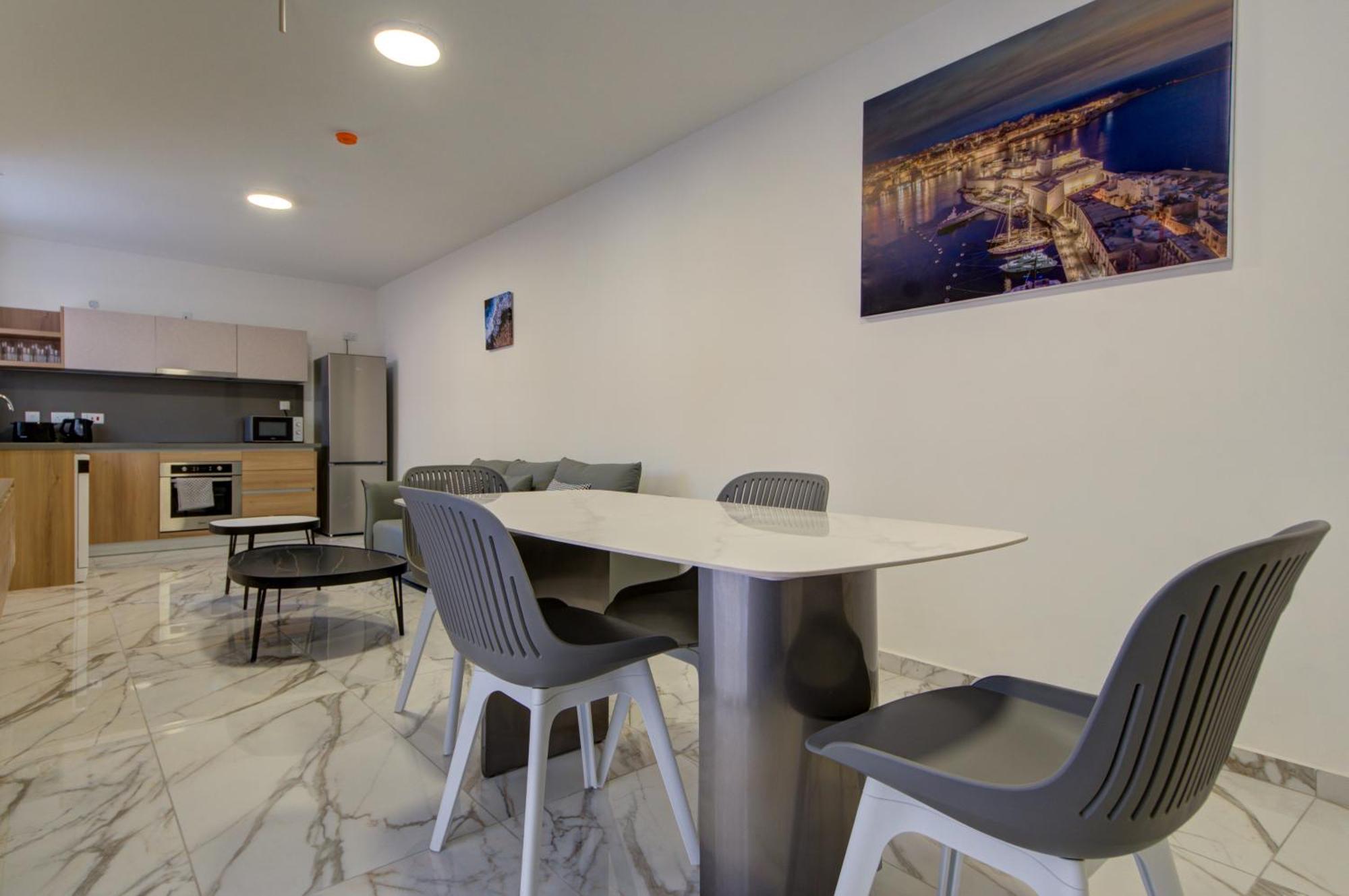The St Pauls Bay Escape Suites By 360 Estates セント・ポールズ・ベイ エクステリア 写真