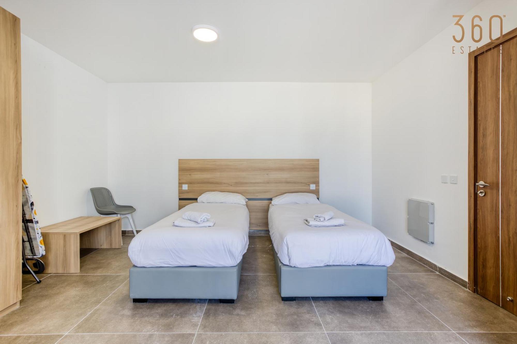 The St Pauls Bay Escape Suites By 360 Estates セント・ポールズ・ベイ エクステリア 写真